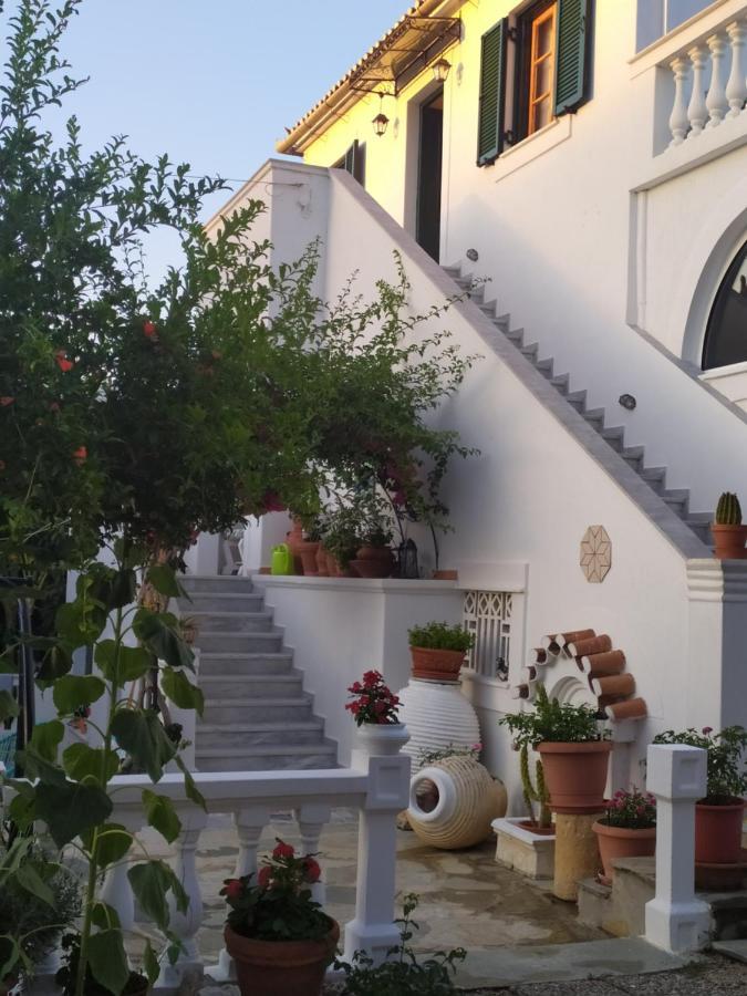 فندق Condillia II سبيتسيس المظهر الخارجي الصورة